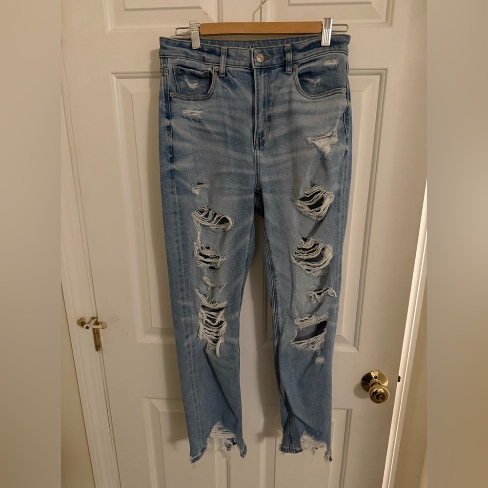 AE Stretch ripped mom Jean